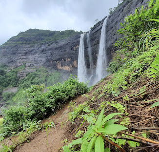 Kataldhaar Waterfall Stream