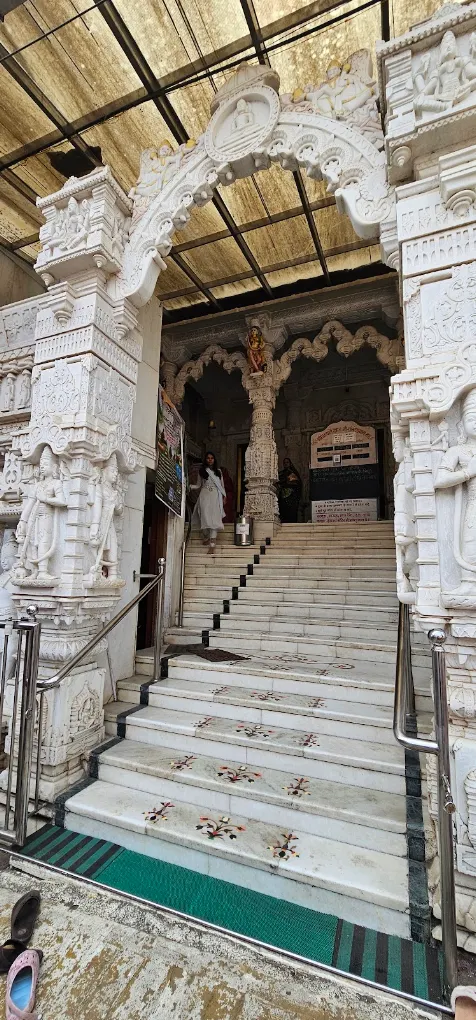 Naminath Bhagwan Jain Temple Karjat