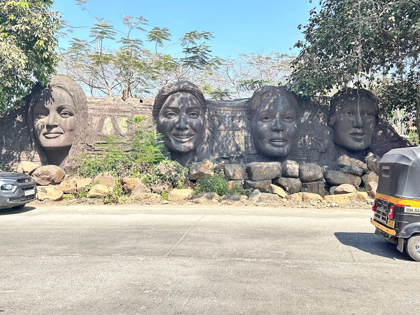 Monumental Statues & Set Art